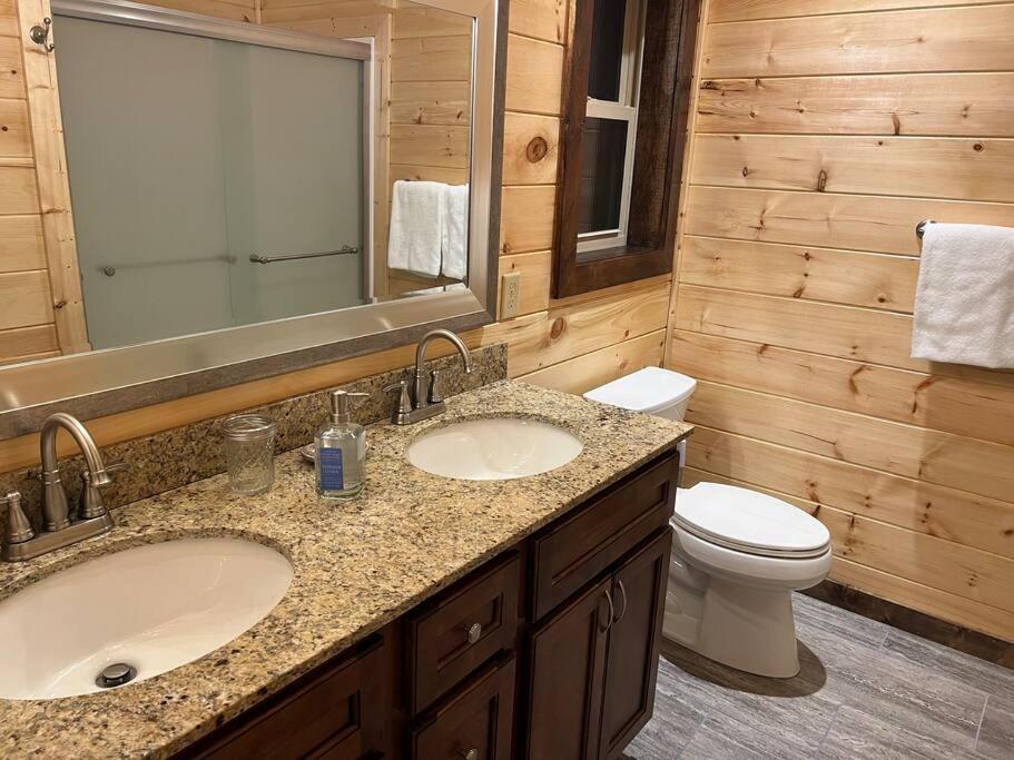 * * 4 Master Bedrooms, Views, Theater, Arcade, Evc Gatlinburg Exterior foto