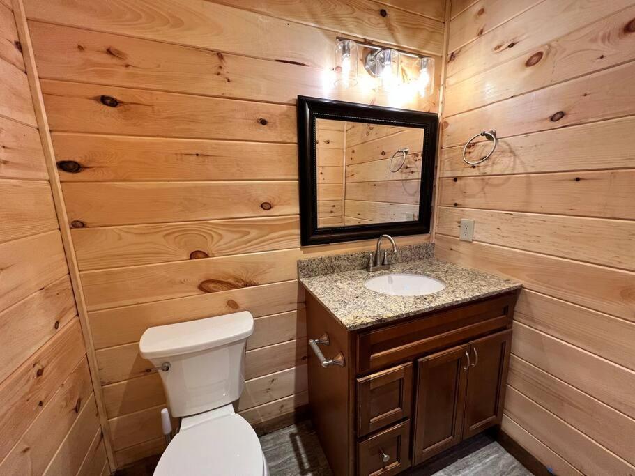 * * 4 Master Bedrooms, Views, Theater, Arcade, Evc Gatlinburg Exterior foto